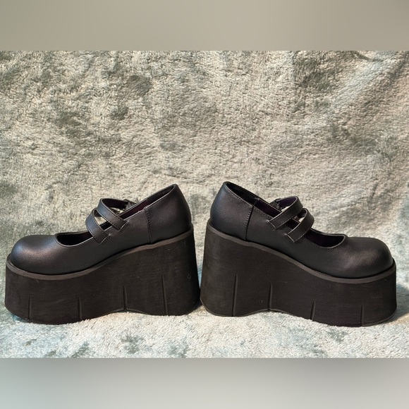 Demonia Kera-08 platform size 7 - Picture 4 of 6